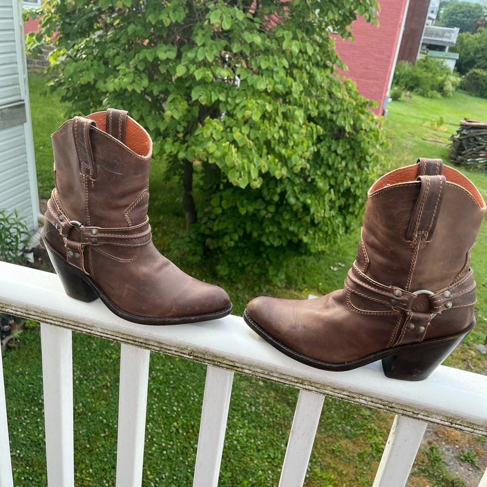 Dan post harness ankle booties